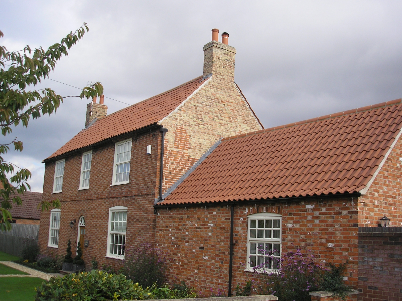 H15 Clay Pantile Roofing Tiles